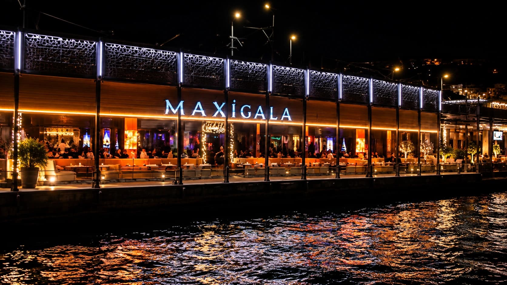 Maxi Gala — заведение