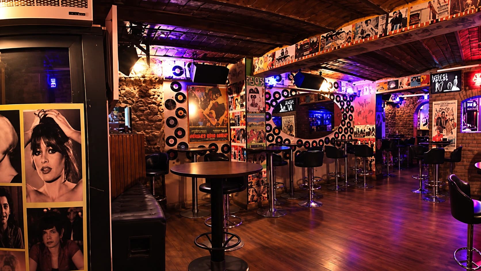 45'lik Kadıköy Location