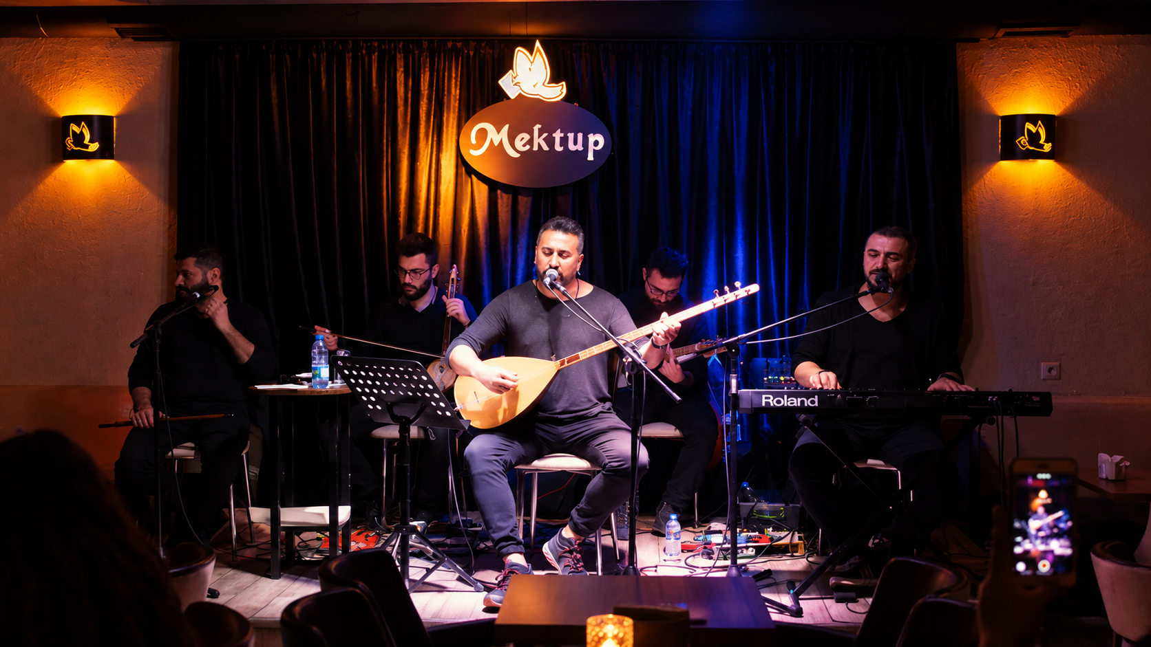 Mektup Sahnesi mekânı