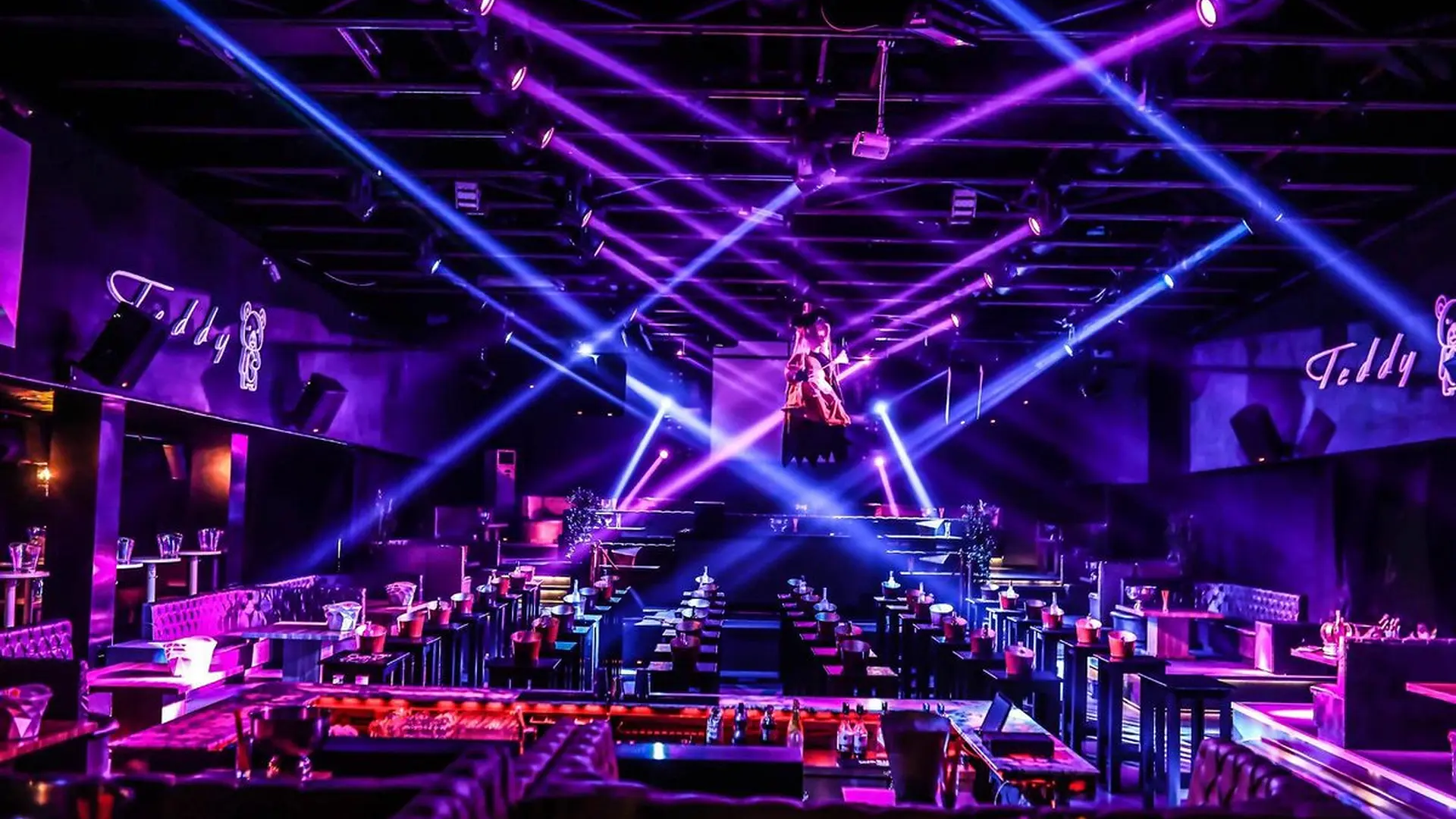 Teddy Club İstanbul mekânı
