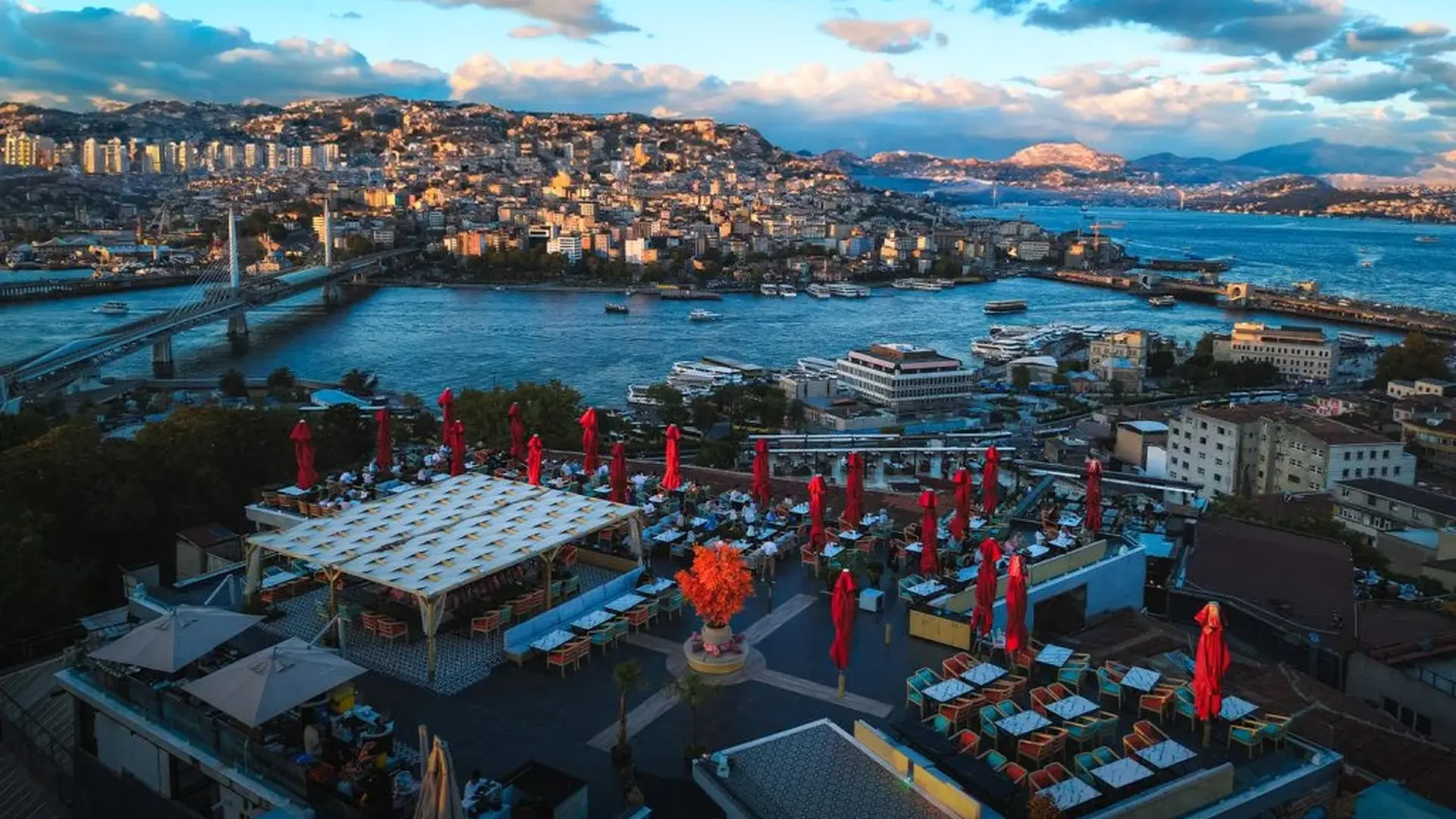 Mimar Sinan Roof 360 mekânı
