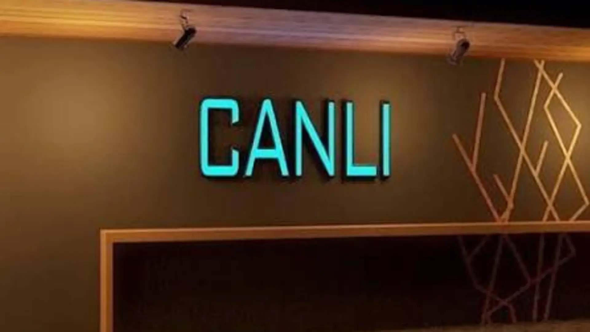 Canlı Club