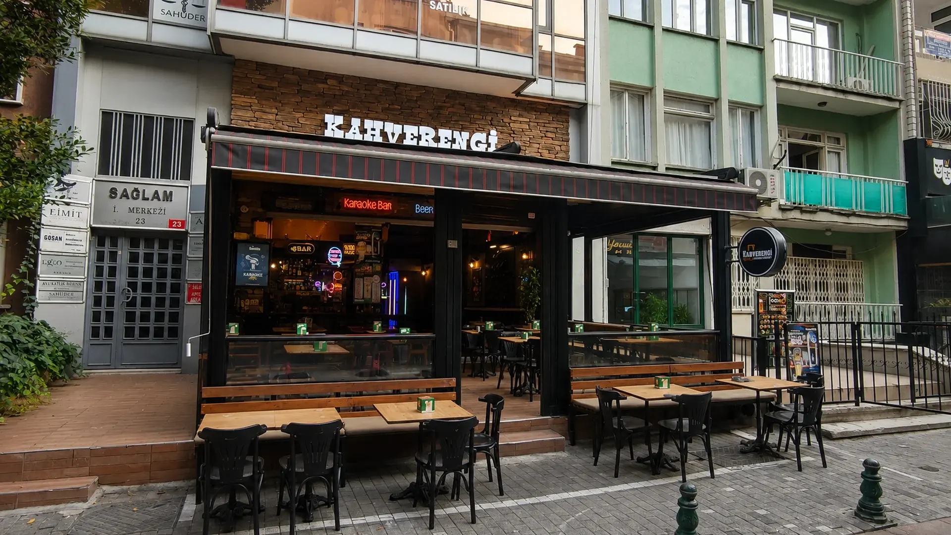 Kahverengi Cafe — заведение
