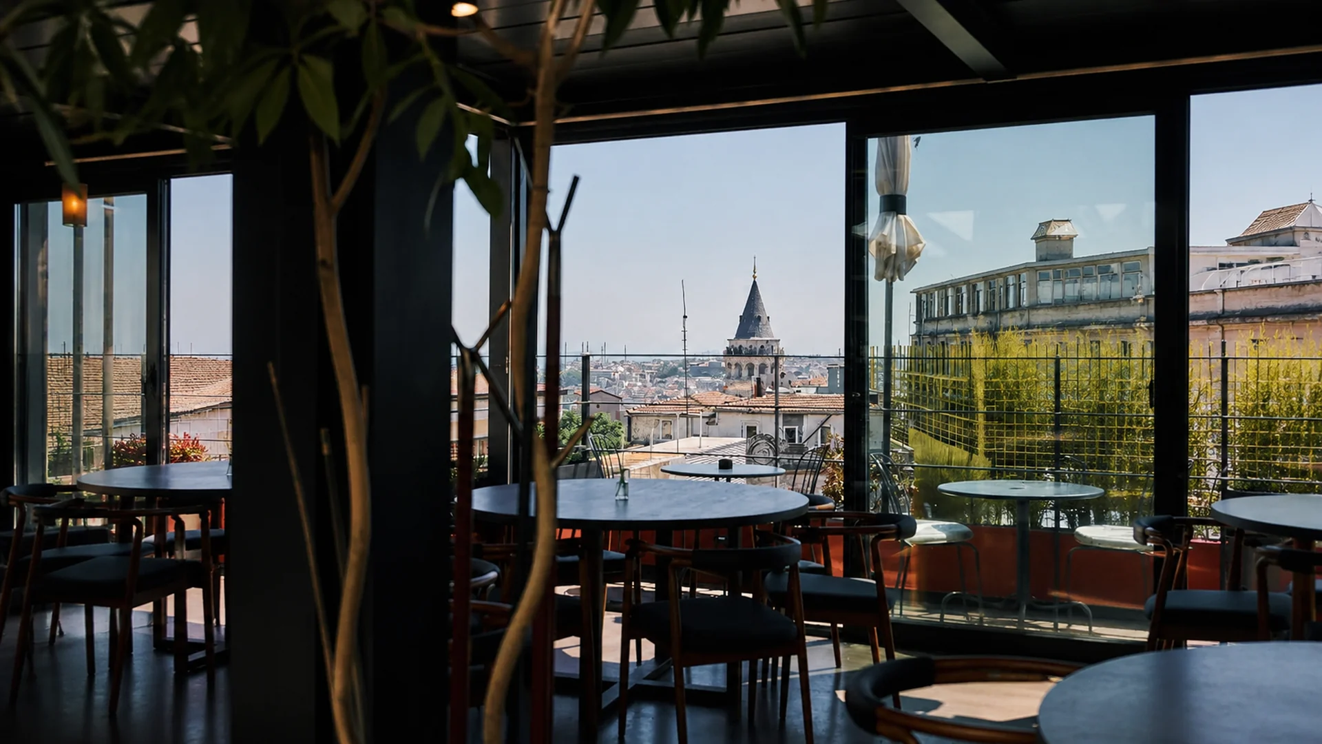 Tone İstanbul mekânı