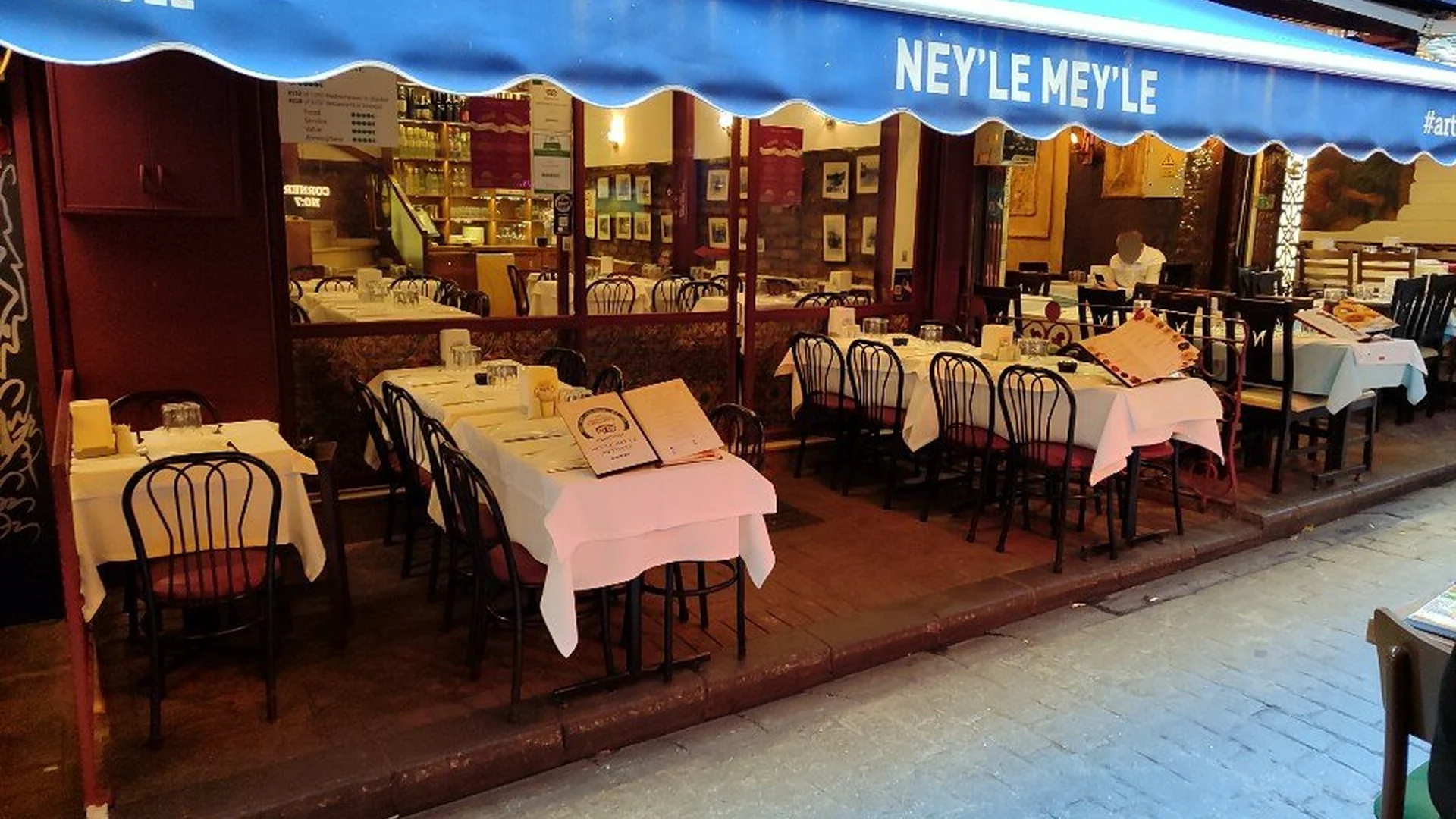 Ney'le Mey'le Meyhane venue