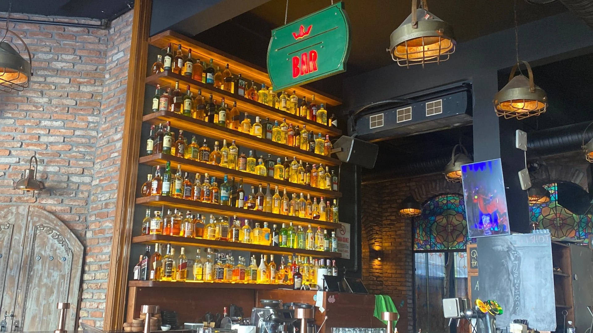 Chapel Pub Kadıköy — заведение
