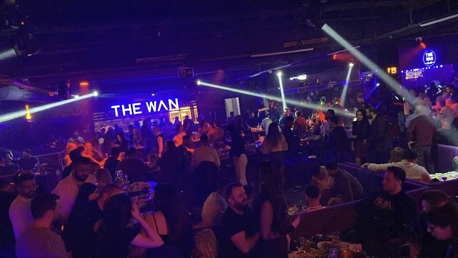 The Wan Club: Galeriebild 1