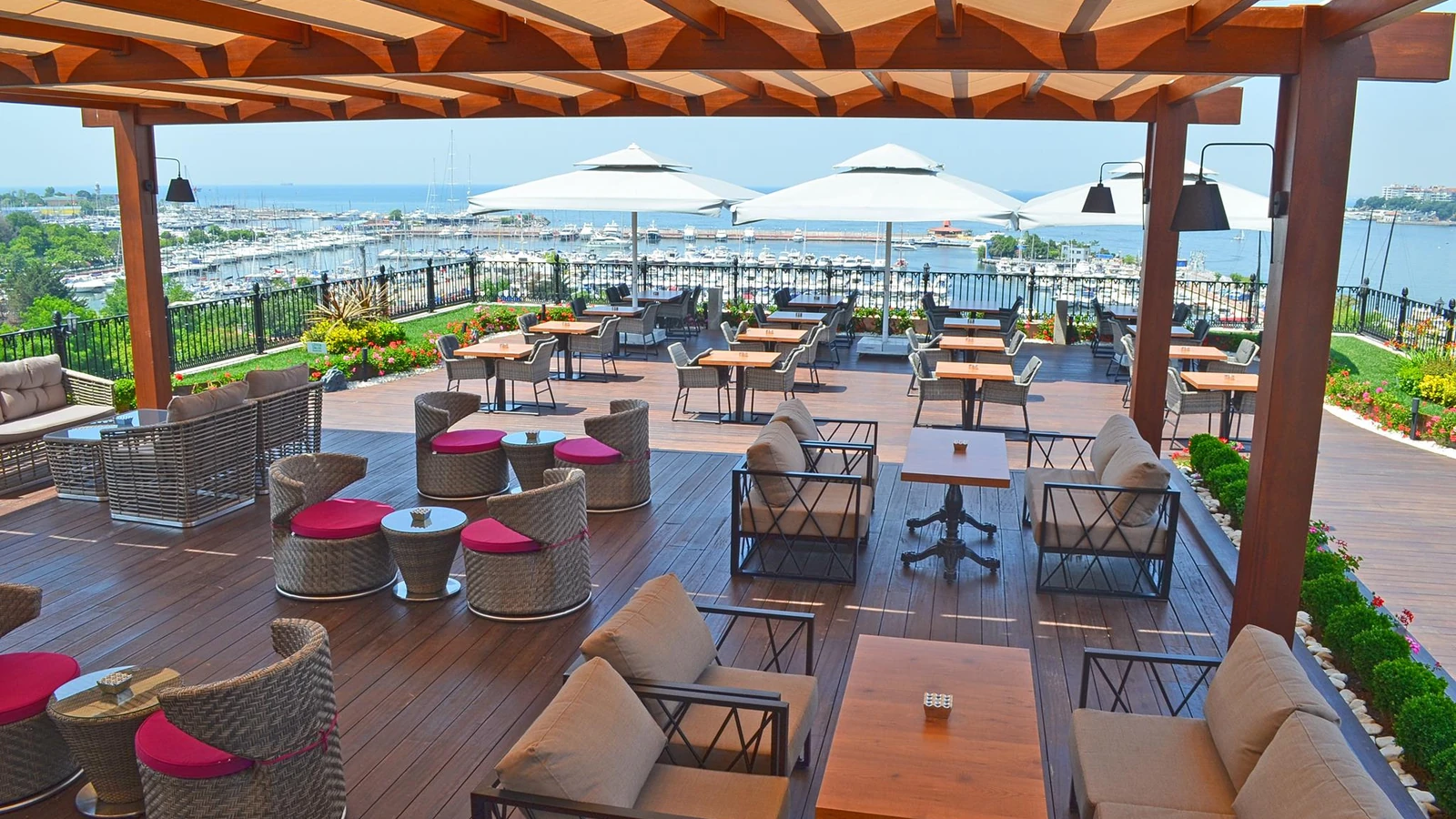 Jigger Kitchen & Roof Bar: Galeriebild 2