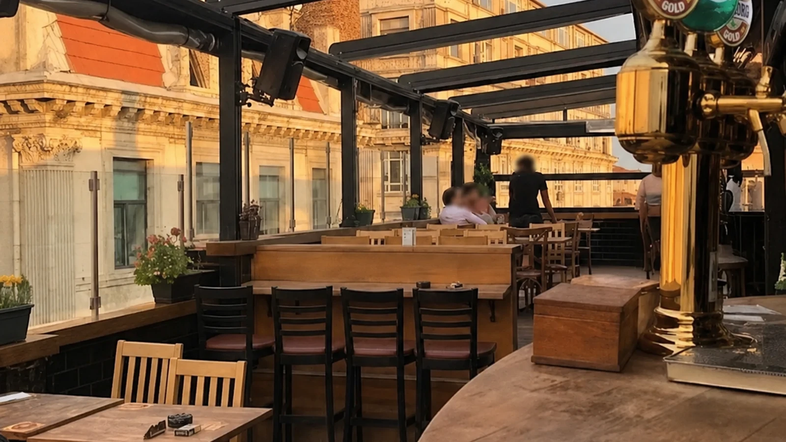 Nuit Terrasse: Galeriebild 1
