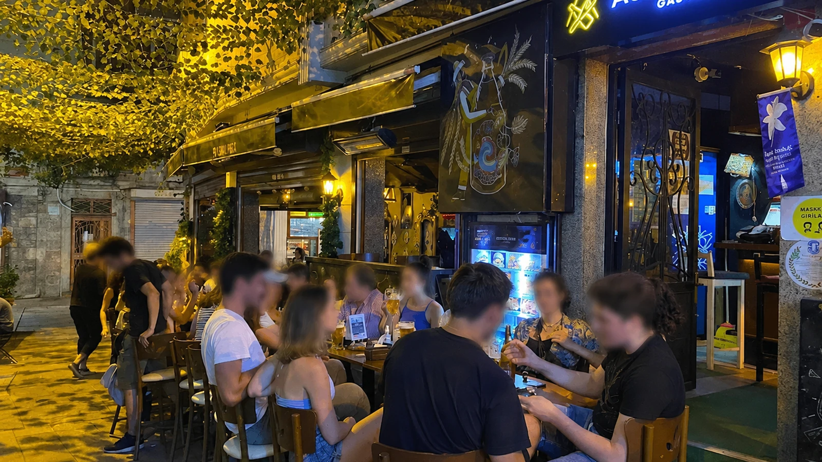 Asmali Pera Bar: Galeriebild 2