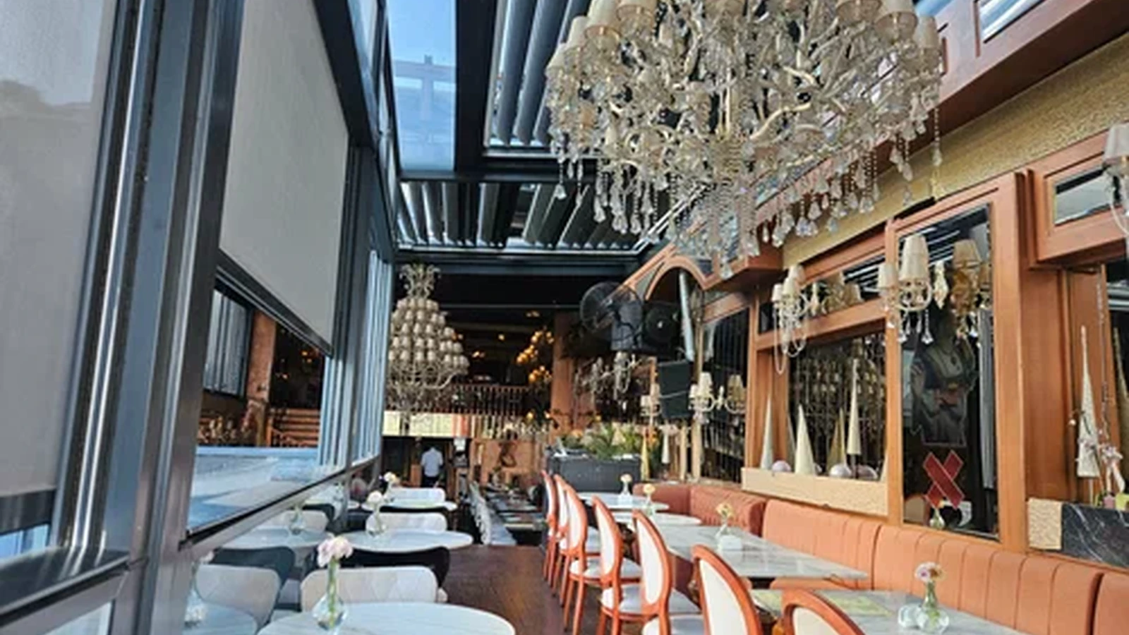 Bebek Lokal: Galeriebild 1